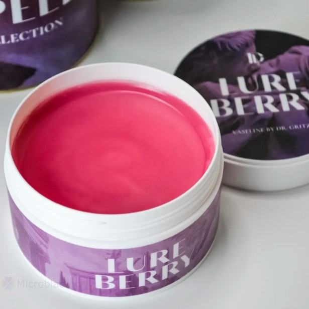 200 ml Tattoo vaseline Dr. Gritz Lure Berry